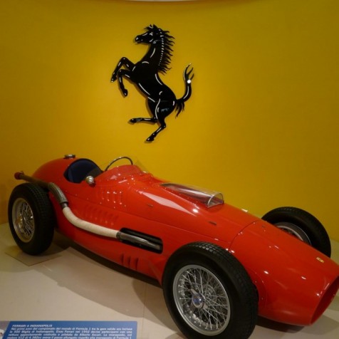 В музея на Ферари